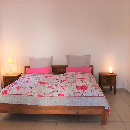 Schoene Ferienwohnung Vor Den Toren Pullman Citys Zwei Aicha vorm Wald エクステリア 写真