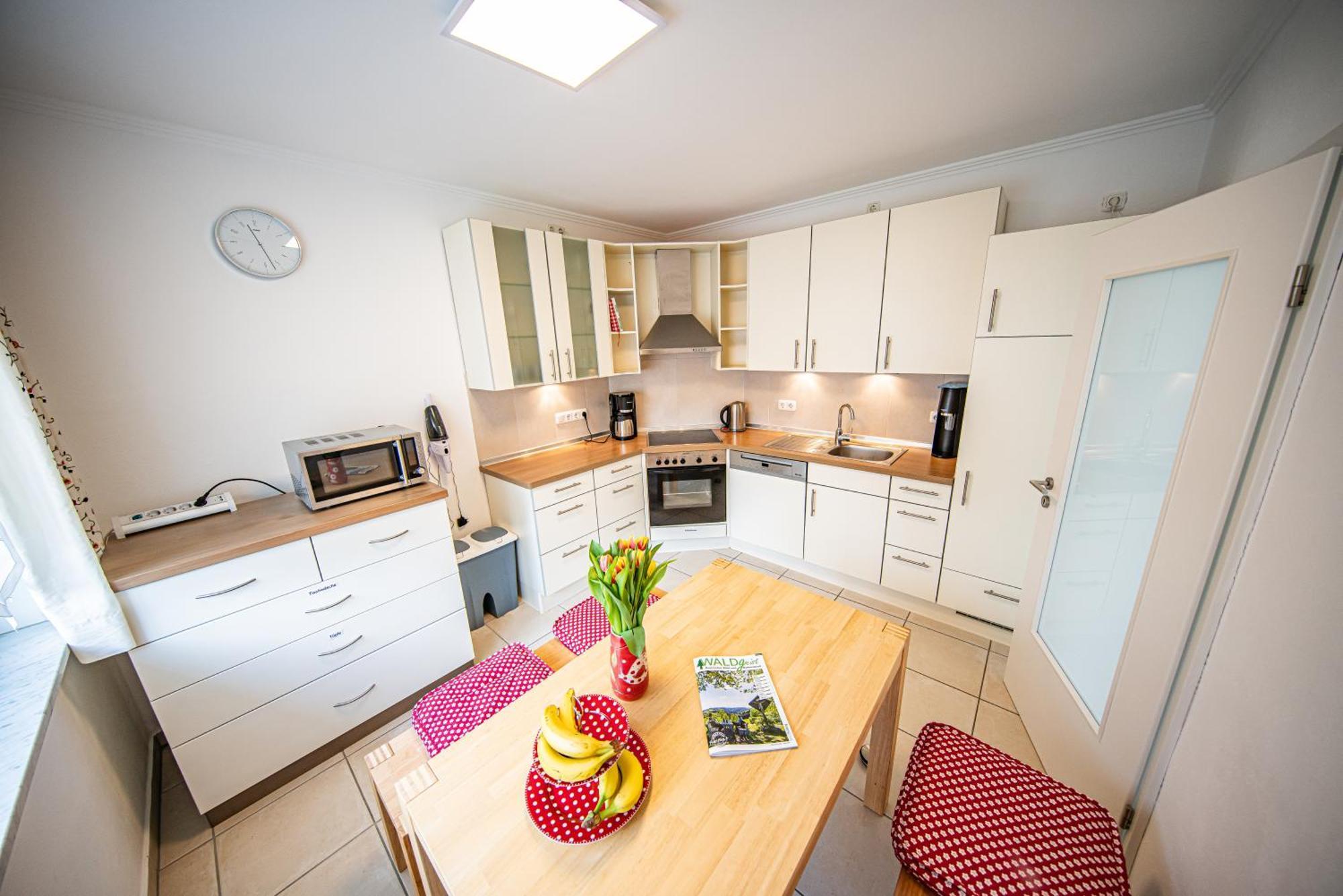 Schoene Ferienwohnung Vor Den Toren Pullman Citys Zwei Aicha vorm Wald エクステリア 写真